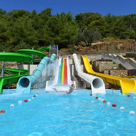 מלון Orka Sunlife And Aquapark