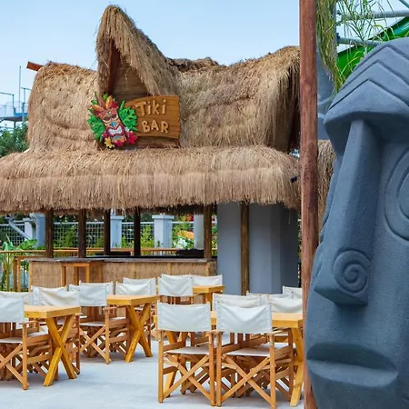 Orka Sunlife And Aquapark 5*