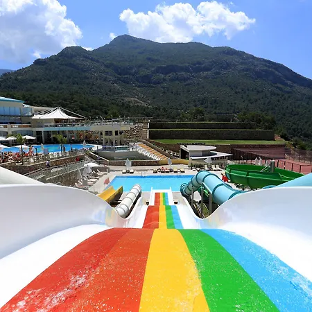 酒店 Orka Sunlife And Aquapark 5*