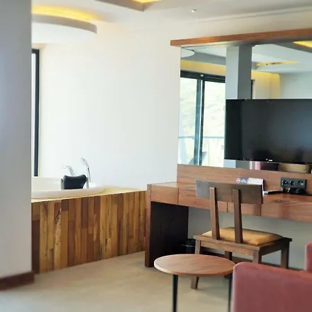 Orka Sunlife And Aquapark 酒店 厄吕代尼兹