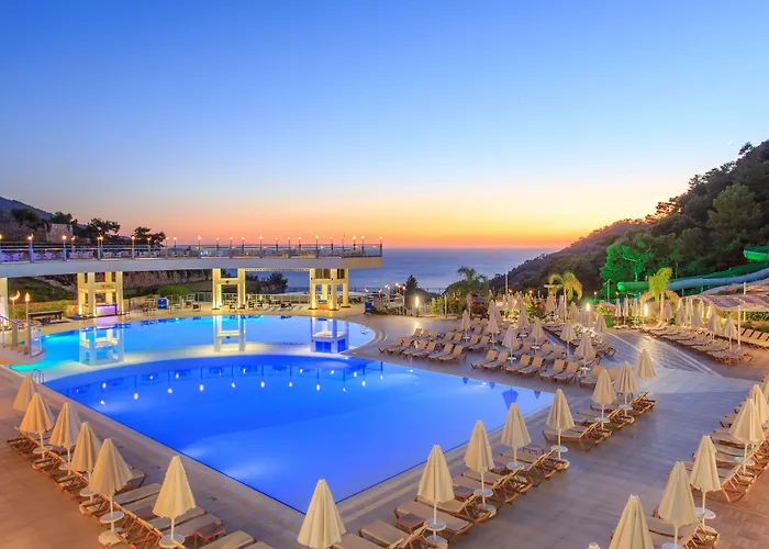 Orka Sunlife And Aquapark Oludeniz