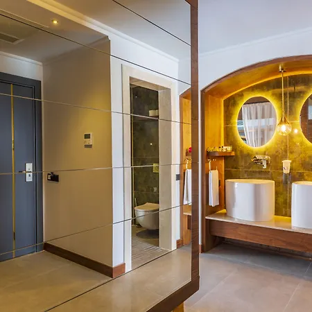 Orka Sunlife And Aquapark Hotel 5*